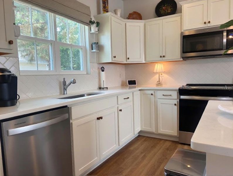 Furnished interior view inside a new home in , Okatie (Image 5).
