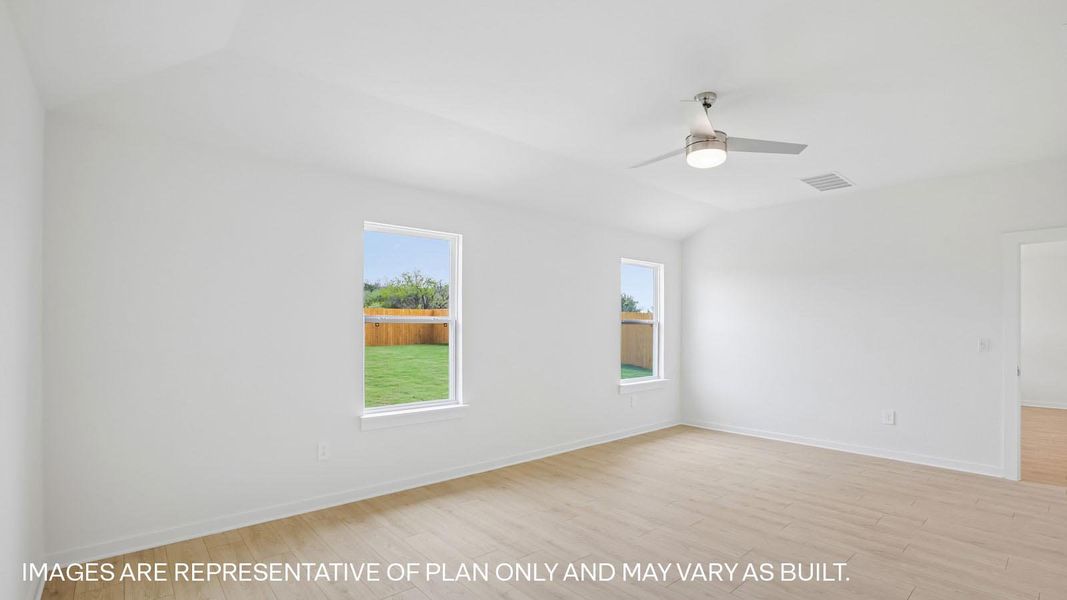 Representative unfurnished interior of a home built from the The Kingston by D.R. Horton in Trails at Wildhorse, Austin (Image 21).