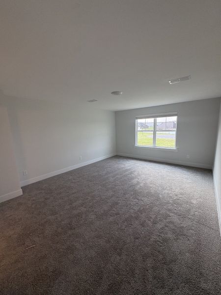 Spacious, unfurnished interior of a new home in Rookers Bend, Smyrna (Image 17).