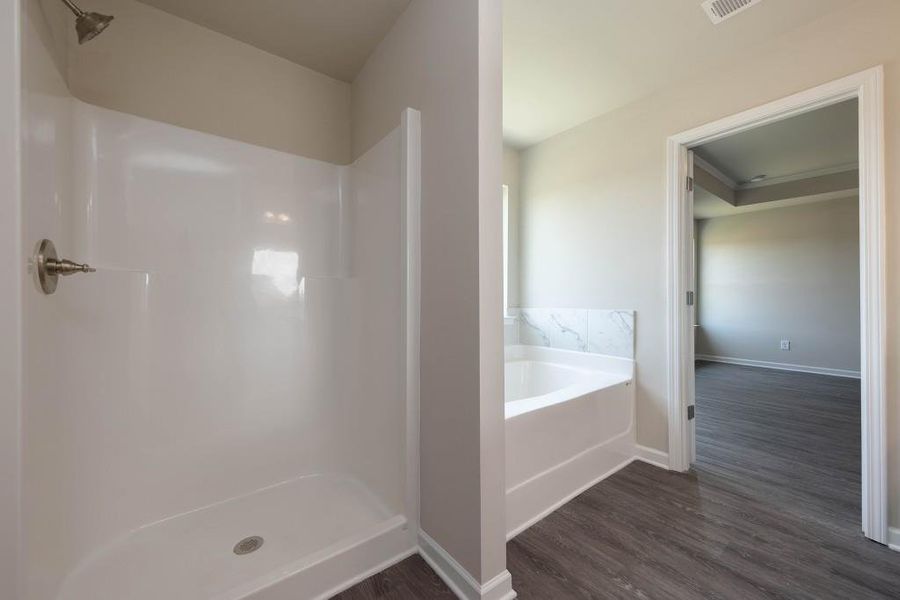 Spacious, unfurnished interior of a new home in Sutton's Landing, Statham (Image 10).