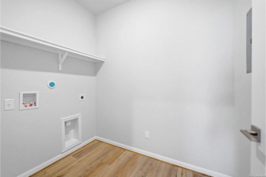 Spacious, unfurnished interior of a new home in The Woodlands at Medina Hills, Mico (Image 22).