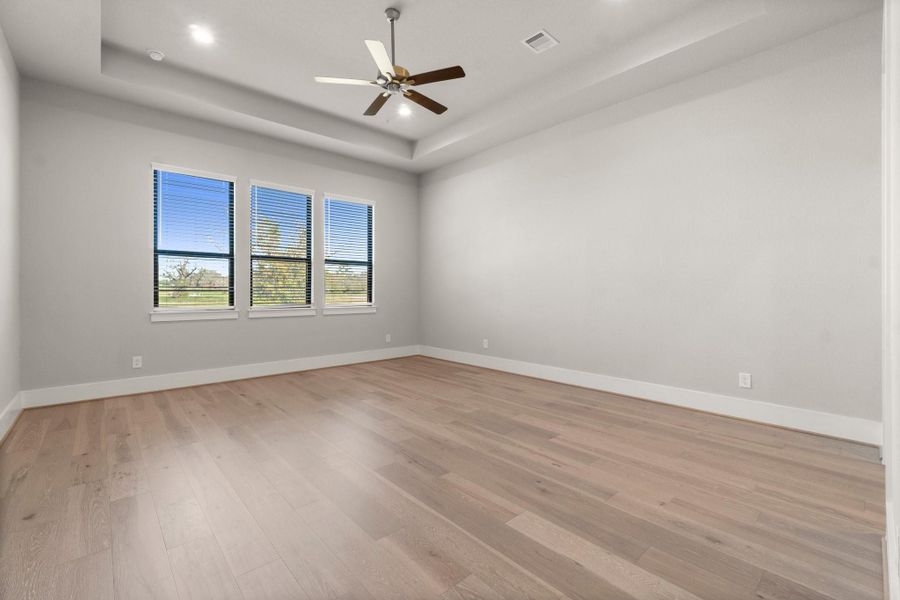 Representative photo only, actual design selections will vary Representative photo only, actual design selections will vary