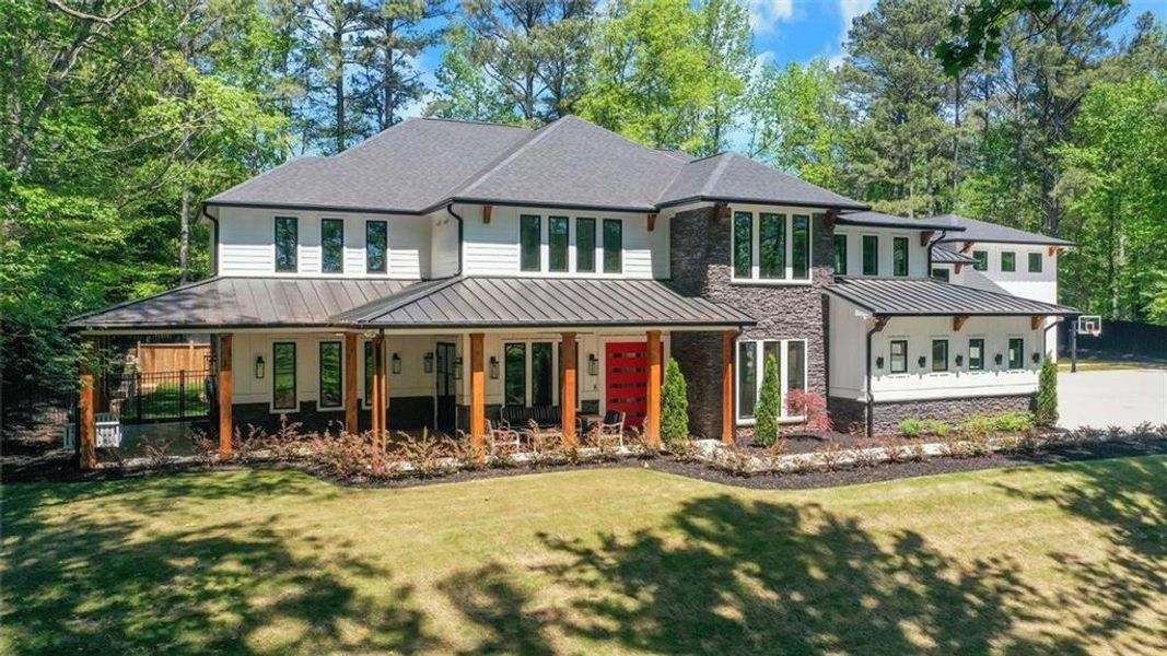 Image 100 of a home in .