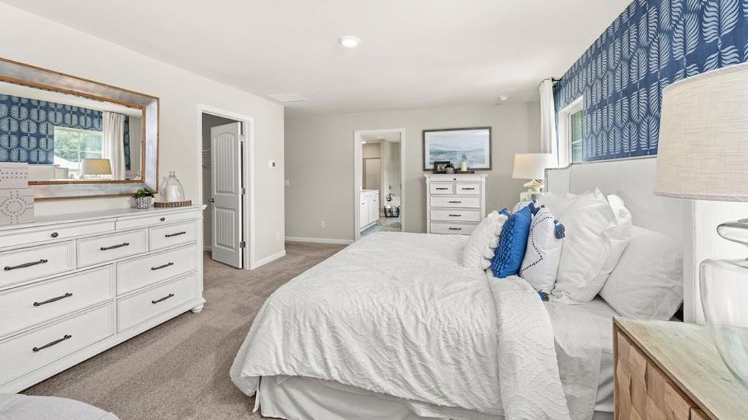 Furnished interior view inside a new home in , Cartersville (Image 13).