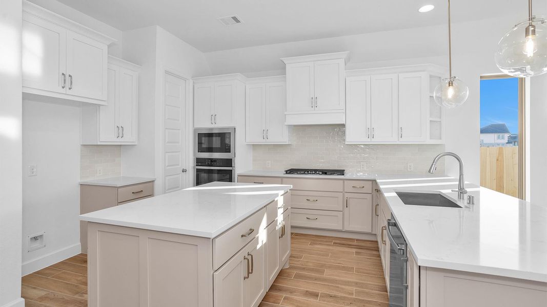 Furnished interior view inside a new home in Elyson, Katy (Image 11).
