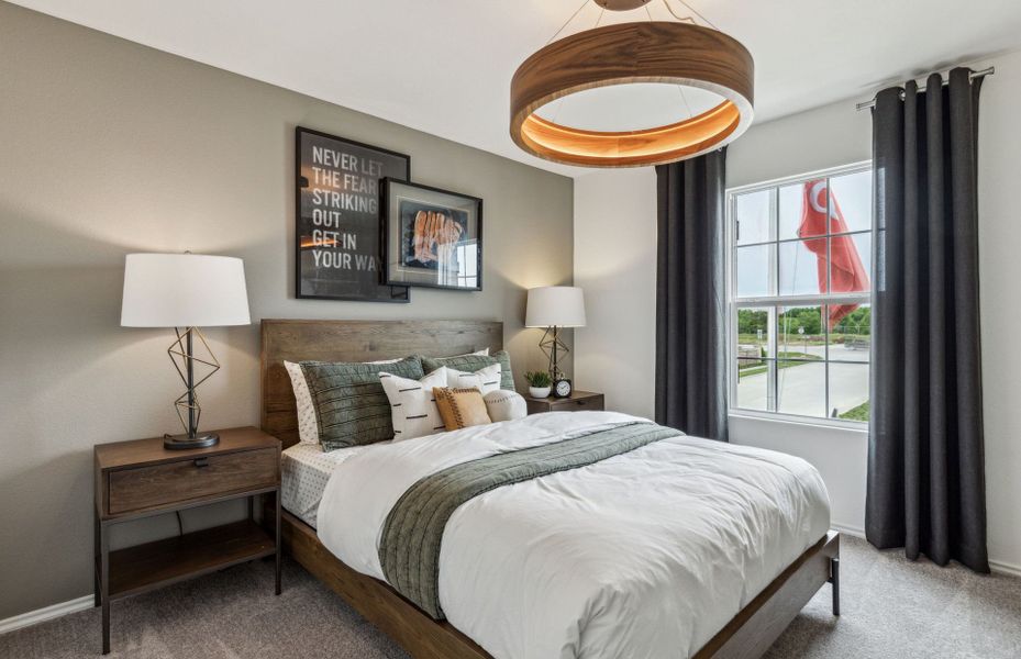 Furnished interior view inside a new home in Elizabeth Creek, Haslet (Image 25).