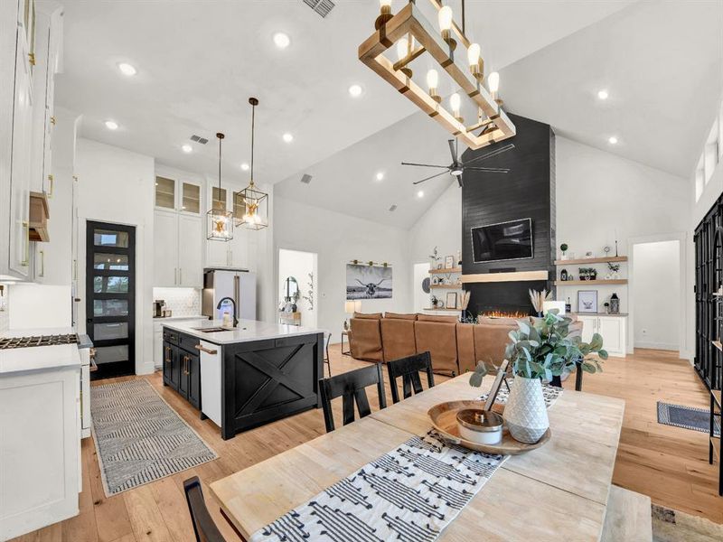 Furnished interior view inside a new home in , Aledo (Image 14).