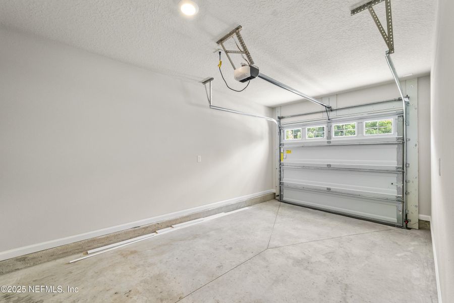 Image 27 of a home in . Image 27 of a home in .