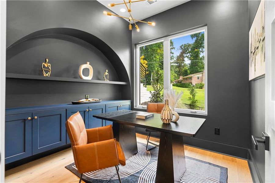 Furnished interior view inside a new home in , Atlanta (Image 58). Furnished interior view inside a new home in , Atlanta (Image 58).