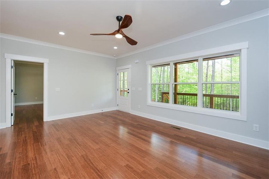 Spacious, unfurnished interior of a new home in , Ellijay (Image 24).