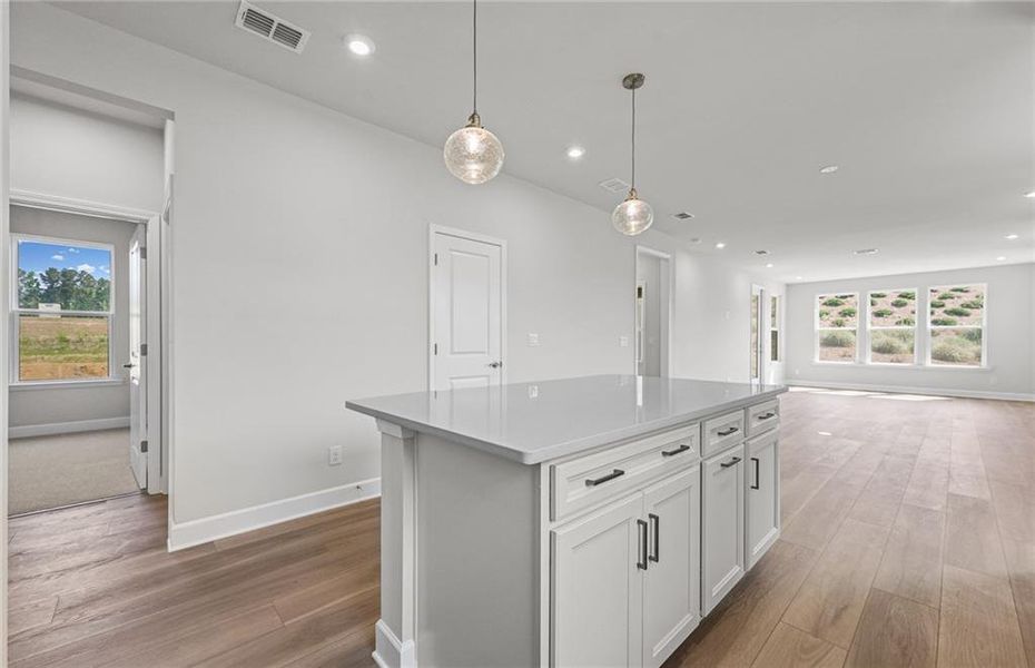 Furnished interior view inside a new home in Del Webb at Lake Oconee, Greensboro (Image 9).