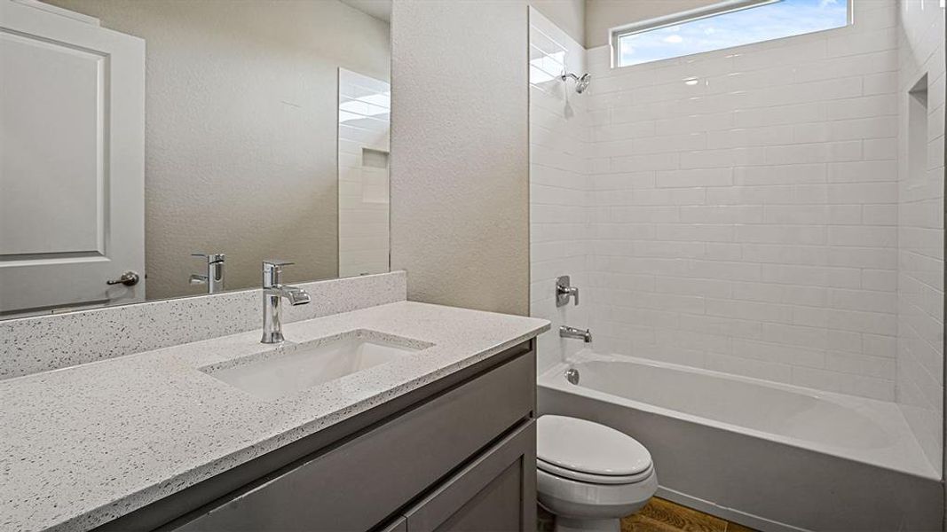 Furnished interior view inside a new home in Bluestem, Rhome (Image 9).