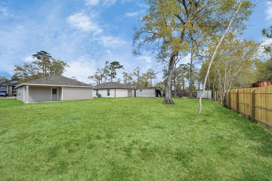 Image 19 of a home in . Image 19 of a home in .