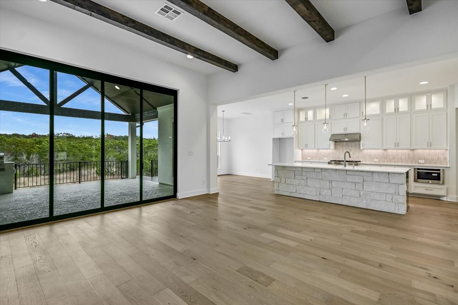 Representative unfurnished interior of a home built from the Santa Barbara II by Giddens Homes in Scofield Farms Estates, Georgetown (Image 163).
