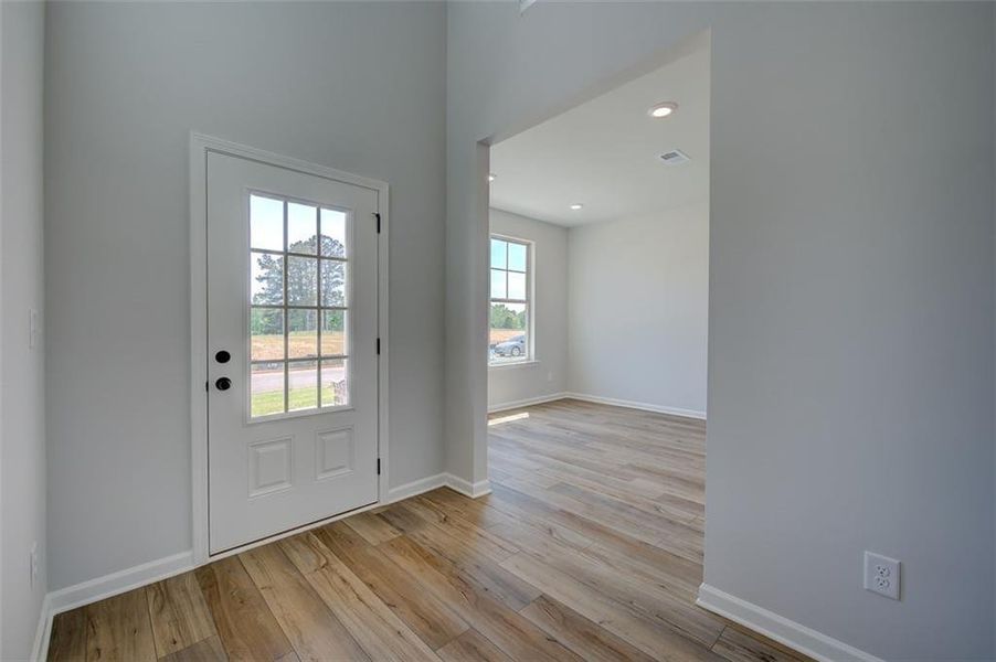 Spacious, unfurnished interior of a new home in Brighton, Locust Grove (Image 12).