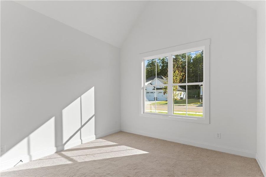Spacious, unfurnished interior of a new home in , Greensboro (Image 19).