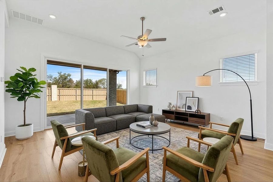 Furnished interior view inside a new home in The Colony - 45', Bastrop (Image 13).