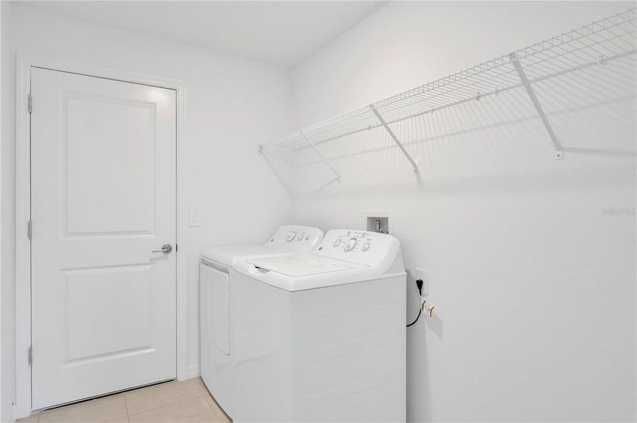 Close-up of interior finishes inside a home in Berry Bay, Wimauma (Image 11). Close-up of interior finishes inside a home in Berry Bay, Wimauma (Image 11).