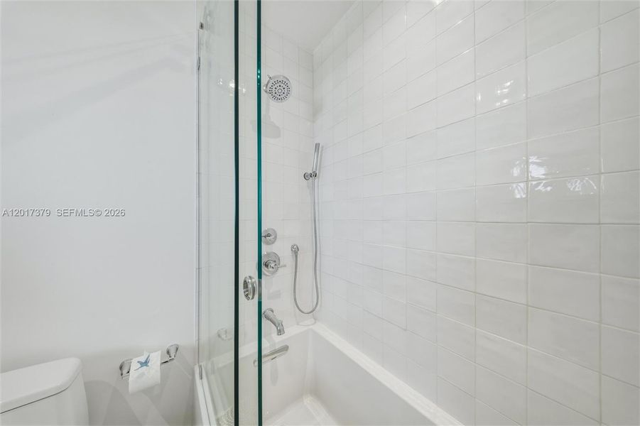 Image 94 of a home in .