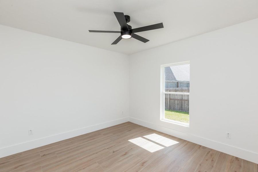 Spacious, unfurnished interior of a new home in , Beaumont (Image 29).