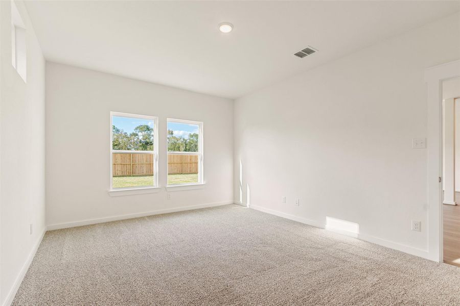 Spacious, unfurnished interior of a new home in Cielo, Conroe (Image 18). Spacious, unfurnished interior of a new home in Cielo, Conroe (Image 18).