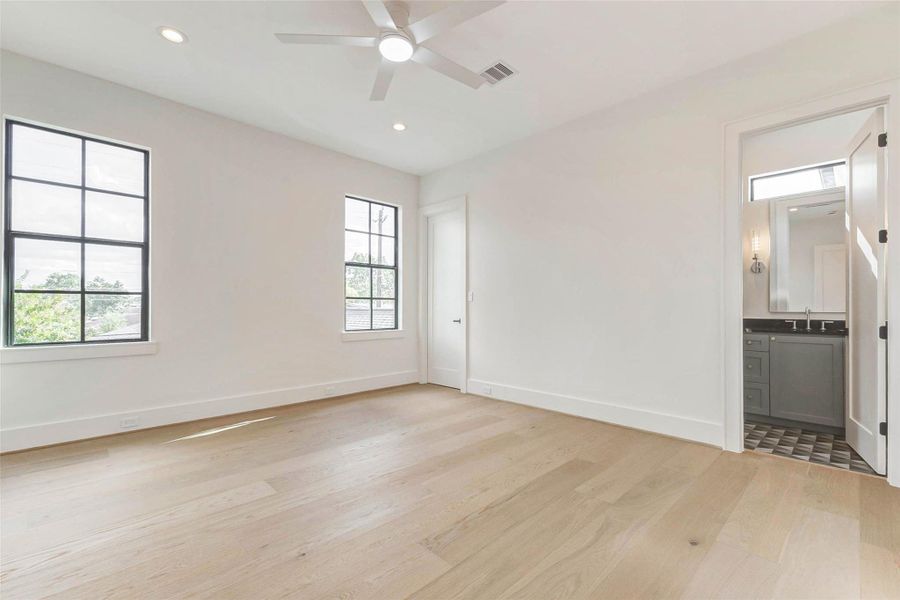 Spacious, unfurnished interior of a new home in , Houston (Image 23). Spacious, unfurnished interior of a new home in , Houston (Image 23).