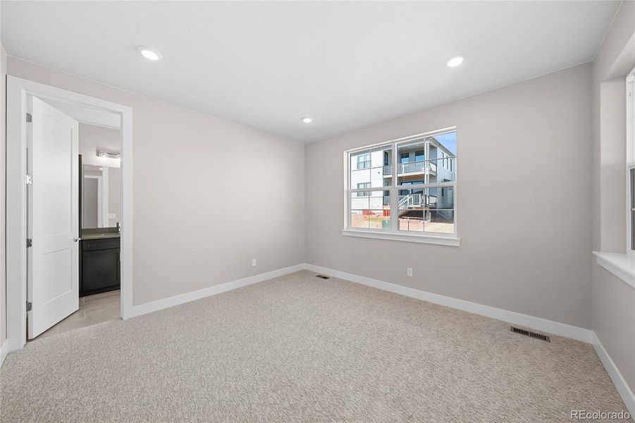 Spacious, unfurnished interior of a new home in , Littleton (Image 29).