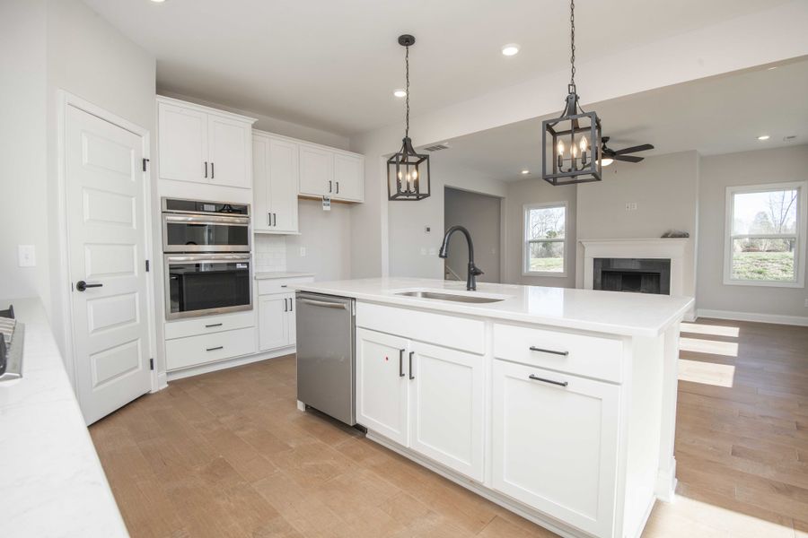 Furnished interior view inside a new home in Ivey Farms - The Grove Collection, Farragut (Image 9). Furnished interior view inside a new home in Ivey Farms - The Grove Collection, Farragut (Image 9).