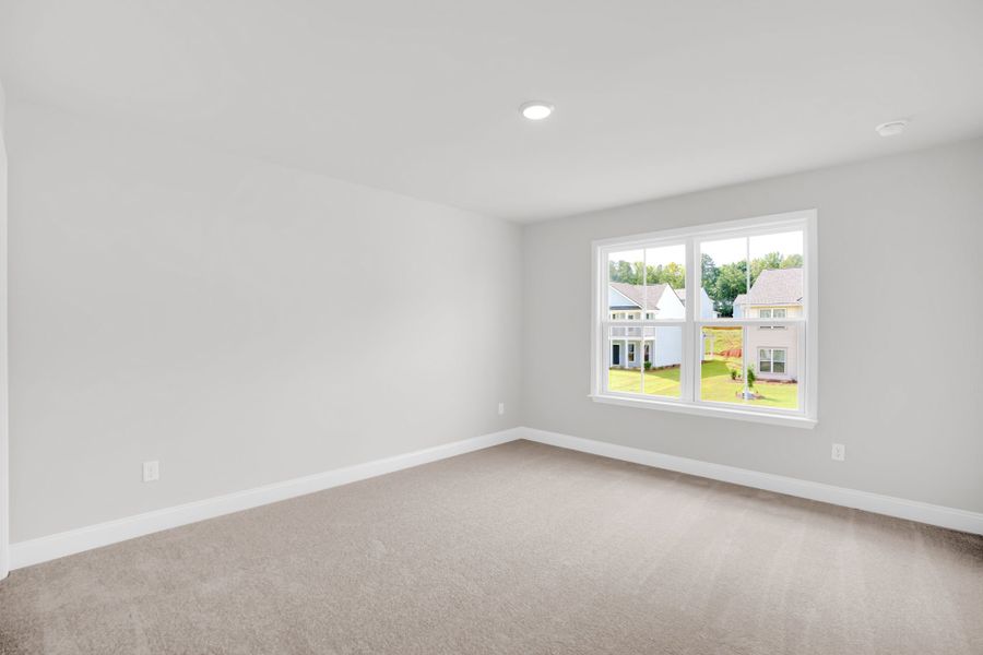 Spacious, unfurnished interior of a new home in Carriage Estates, Lexington (Image 33).