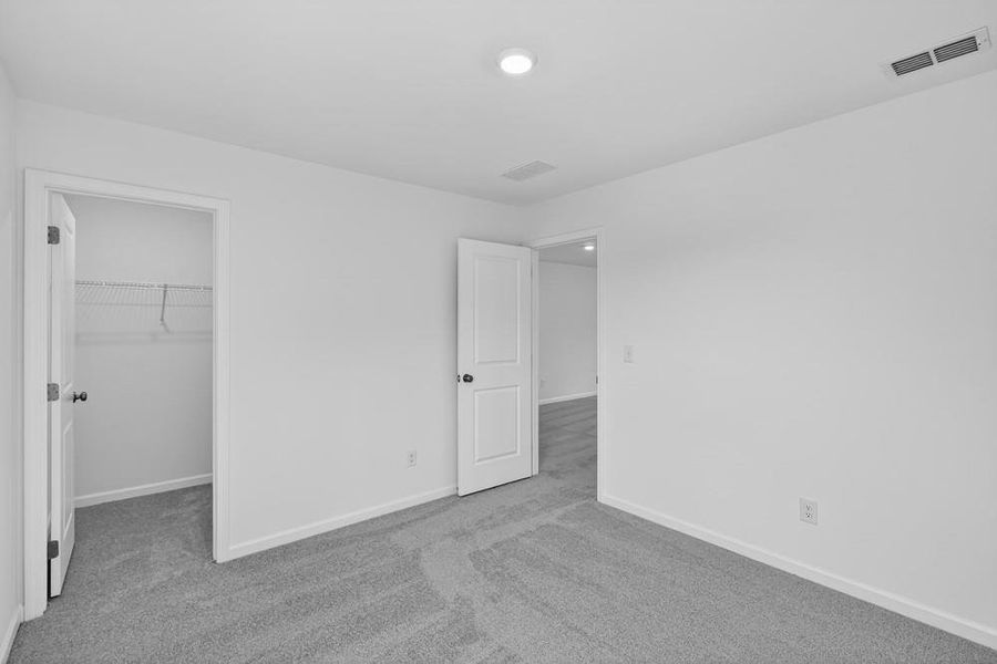 Spacious, unfurnished interior of a new home in Heritage River, Euharlee (Image 23). Spacious, unfurnished interior of a new home in Heritage River, Euharlee (Image 23).