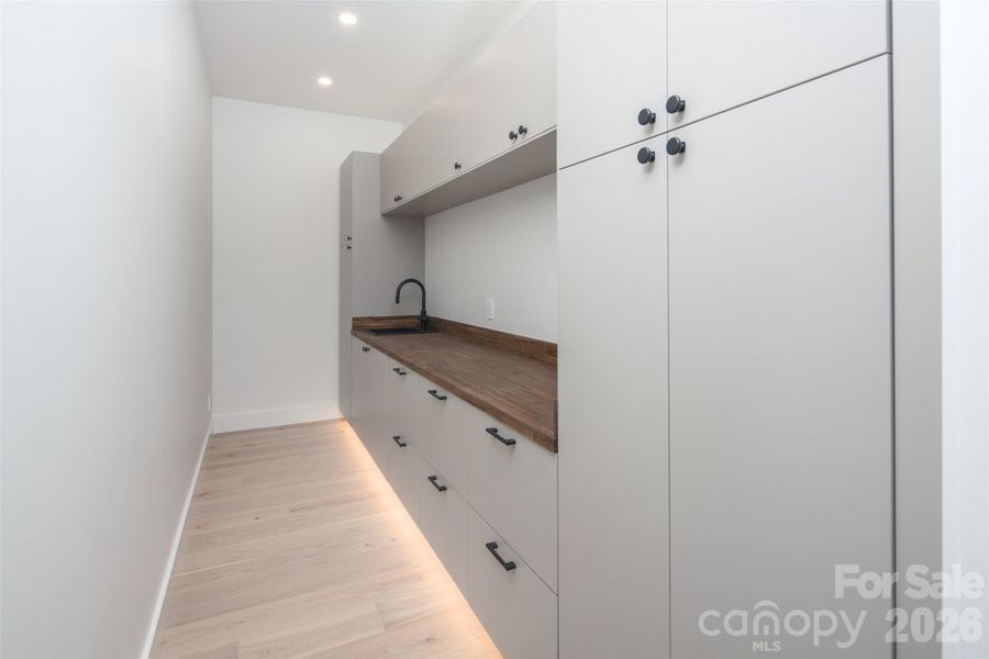 Image 42 of a home in . Image 42 of a home in .