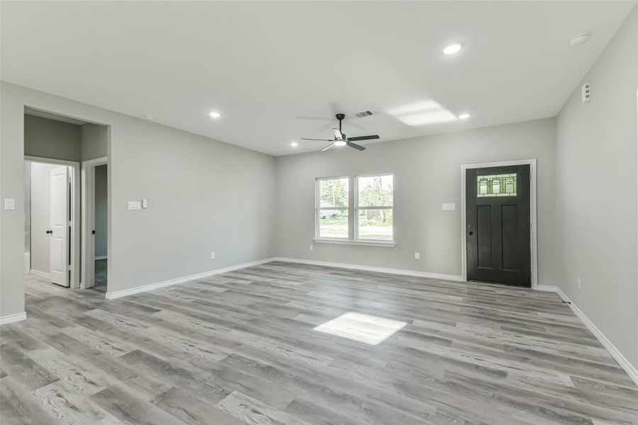 Spacious, unfurnished interior of a new home in , Splendora (Image 25). Spacious, unfurnished interior of a new home in , Splendora (Image 25).