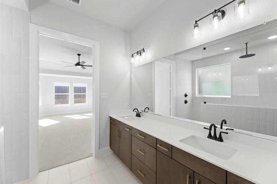 17. 500 Blue Yucca - Bath (3)