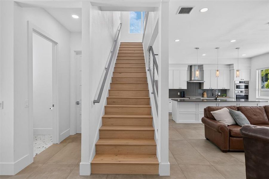 Image 78 of a home in .