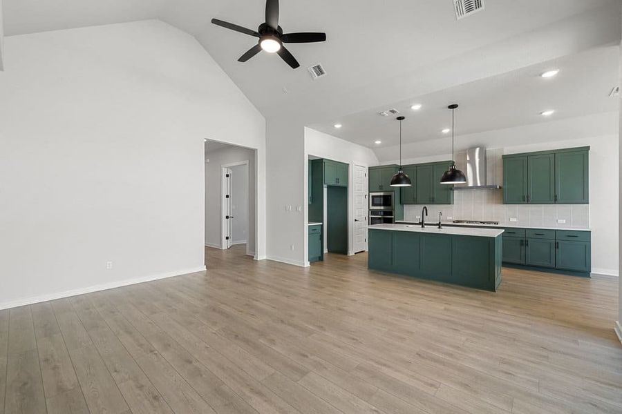 Spacious, unfurnished interior of a new home in Lariat, Liberty Hill (Image 25). Spacious, unfurnished interior of a new home in Lariat, Liberty Hill (Image 25).