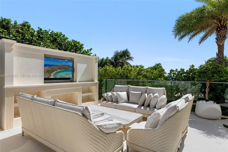Exterior details and patio area of a home in , Sunny Isles Beach (Image 25).