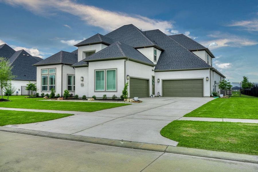 Front exterior of a new home in , Friendswood, TX, highlighting curb appeal (Image 19).