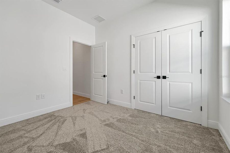 Spacious, unfurnished interior of a new home in Prairie Oaks, St. Cloud (Image 44).