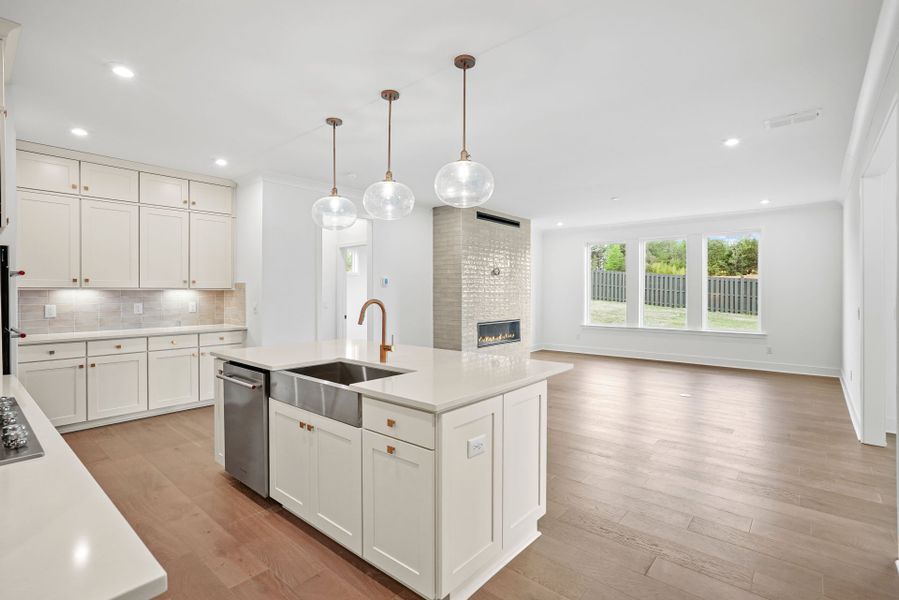 Representative furnished interior of a home built from the Shetland by Pulte Homes in Parkside Crossing, Charlotte (Image 14). Representative furnished interior of a home built from the Shetland by Pulte Homes in Parkside Crossing, Charlotte (Image 14).