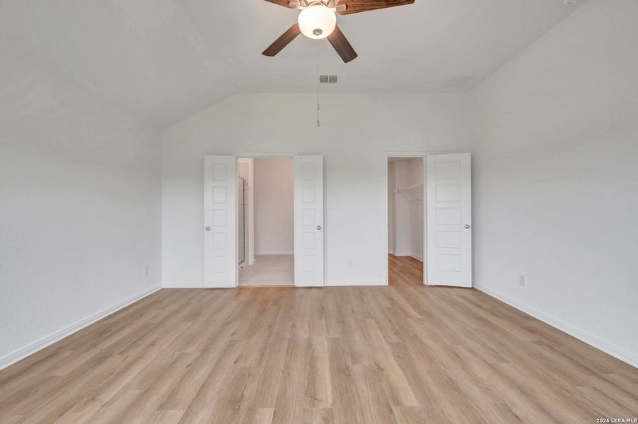 Spacious, unfurnished interior of a new home in Agave, San Antonio (Image 37). Spacious, unfurnished interior of a new home in Agave, San Antonio (Image 37).