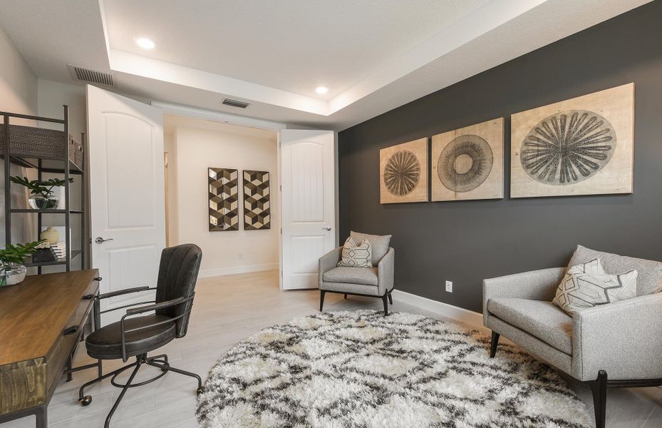 Flex Room with Doors