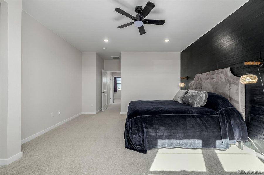 Furnished interior view inside a new home in , Aurora (Image 28).