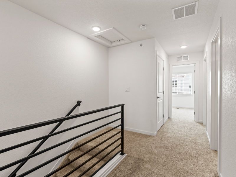 Spacious, unfurnished interior of a new home in The Vistas at West Mesa, Colorado Springs (Image 17).