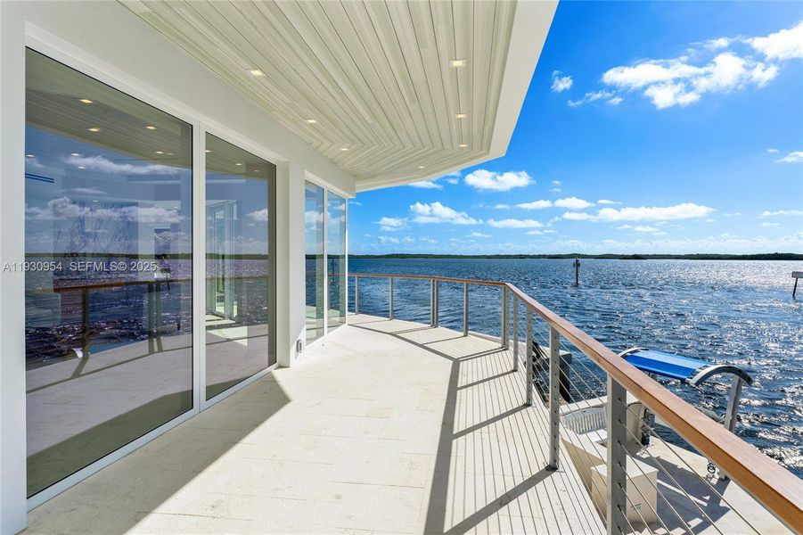 Exterior details and patio area of a home in , Key Largo (Image 34).