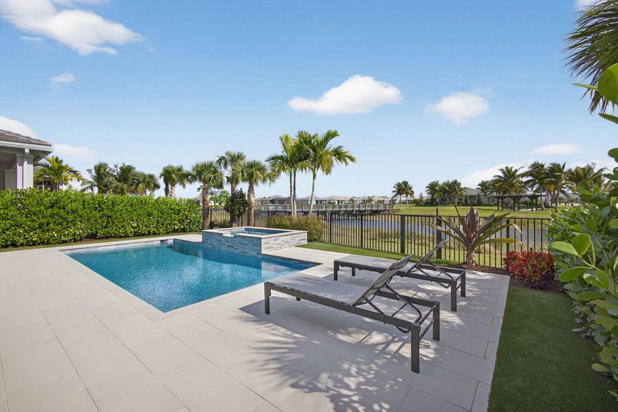 Pool and Spa 76-web-or-mls-5D1A5953