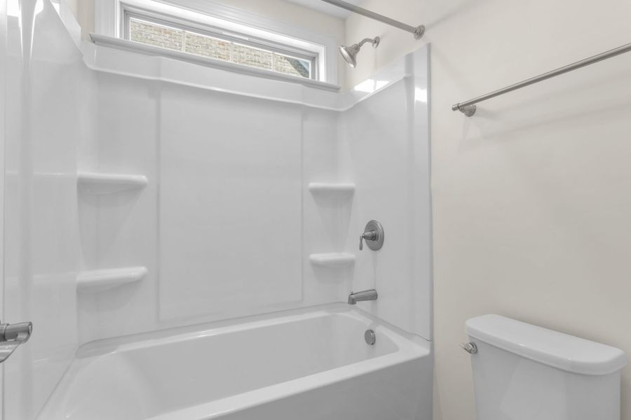 Representative furnished interior of a home built from the Fairfield Lux by Keystone Homes NC in Weybridge, Burlington (Image 8).