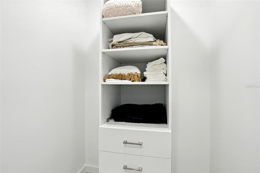 Spacious, unfurnished interior of a new home in , Placida (Image 19). Spacious, unfurnished interior of a new home in , Placida (Image 19).