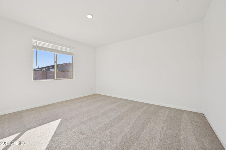 42-web-or-mls-W Buist Ave-S1001-042