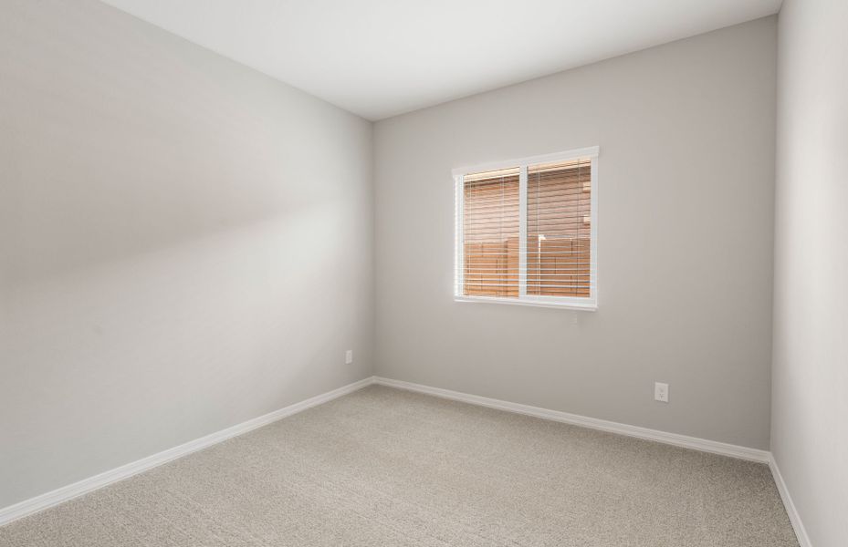 Spacious, unfurnished interior of a new home in El Cidro, Goodyear (Image 22).