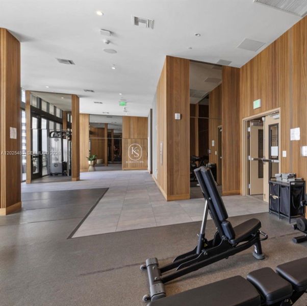 Community amenities in , Miami (Image 28). Community amenities in , Miami (Image 28).